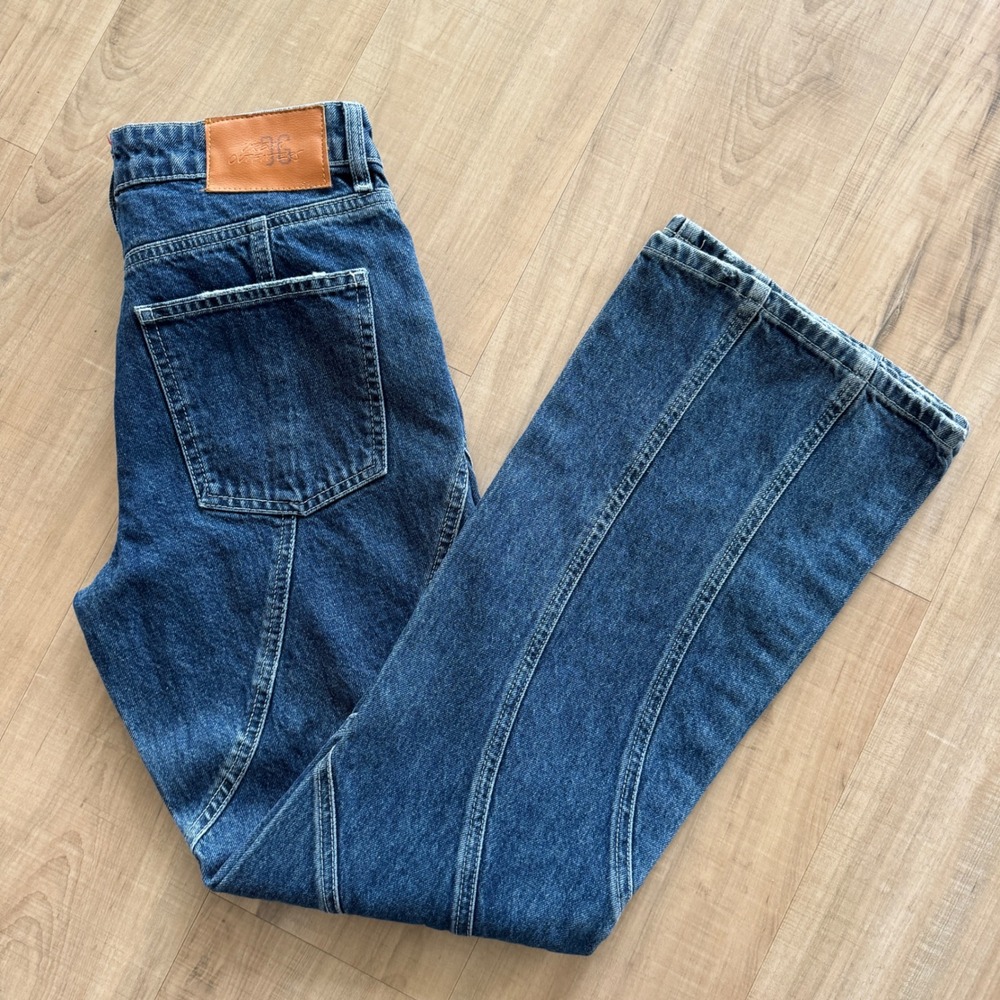 BDG Urban Outfitters Womens 28 Seamed Flare Jeans Y2K Indigo High Rise